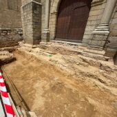 Encuentran restos humanos en las obras contiguas a la Parroquia de la Asunción de Villanueva de la Serena