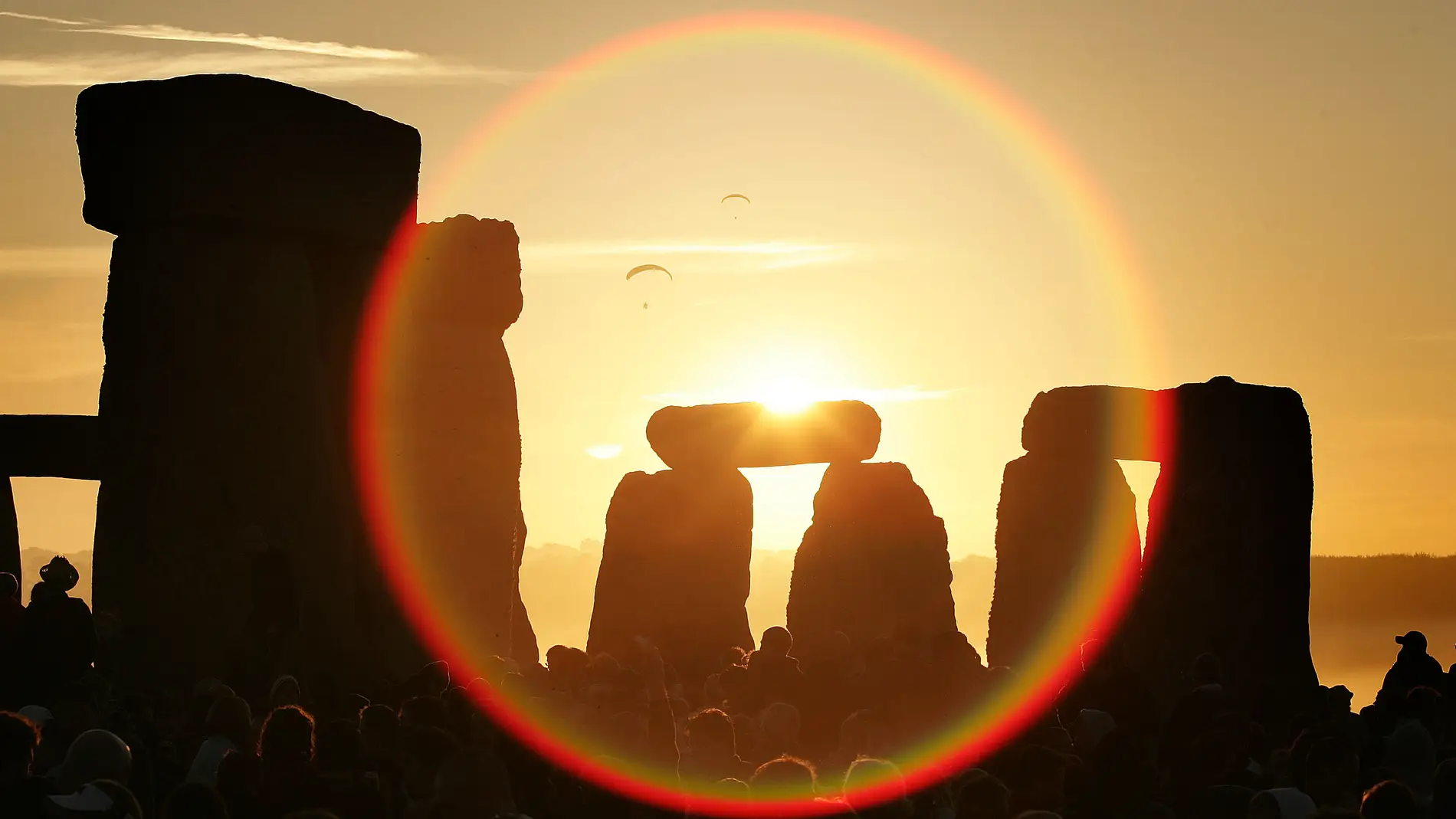 Solsticio de verano sobre el monumento megalítico de Stonehenge