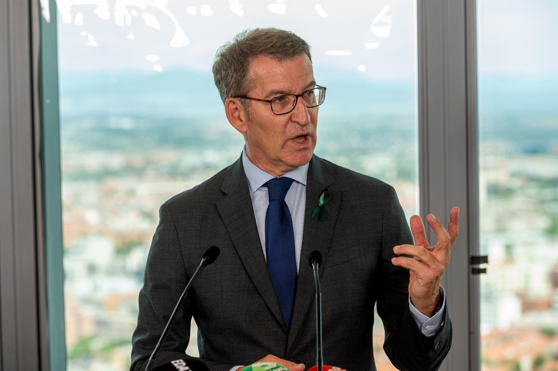 Feijóo defiende el 'no' en Extremadura y culpa a los "dirigentes nacionales" de Vox del fracaso en las negociaciones Feijóo defiende el 'no' en Extremadura y culpa a los "dirigentes nacionales" de Vox del fracaso en las negociaciones