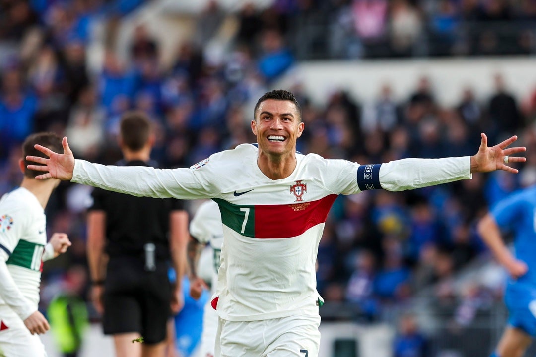 Cristiano Ronaldo logra un nuevo hito: 200 partidos con Portugal Cristiano Ronaldo logra un nuevo hito: 200 partidos con Portugal