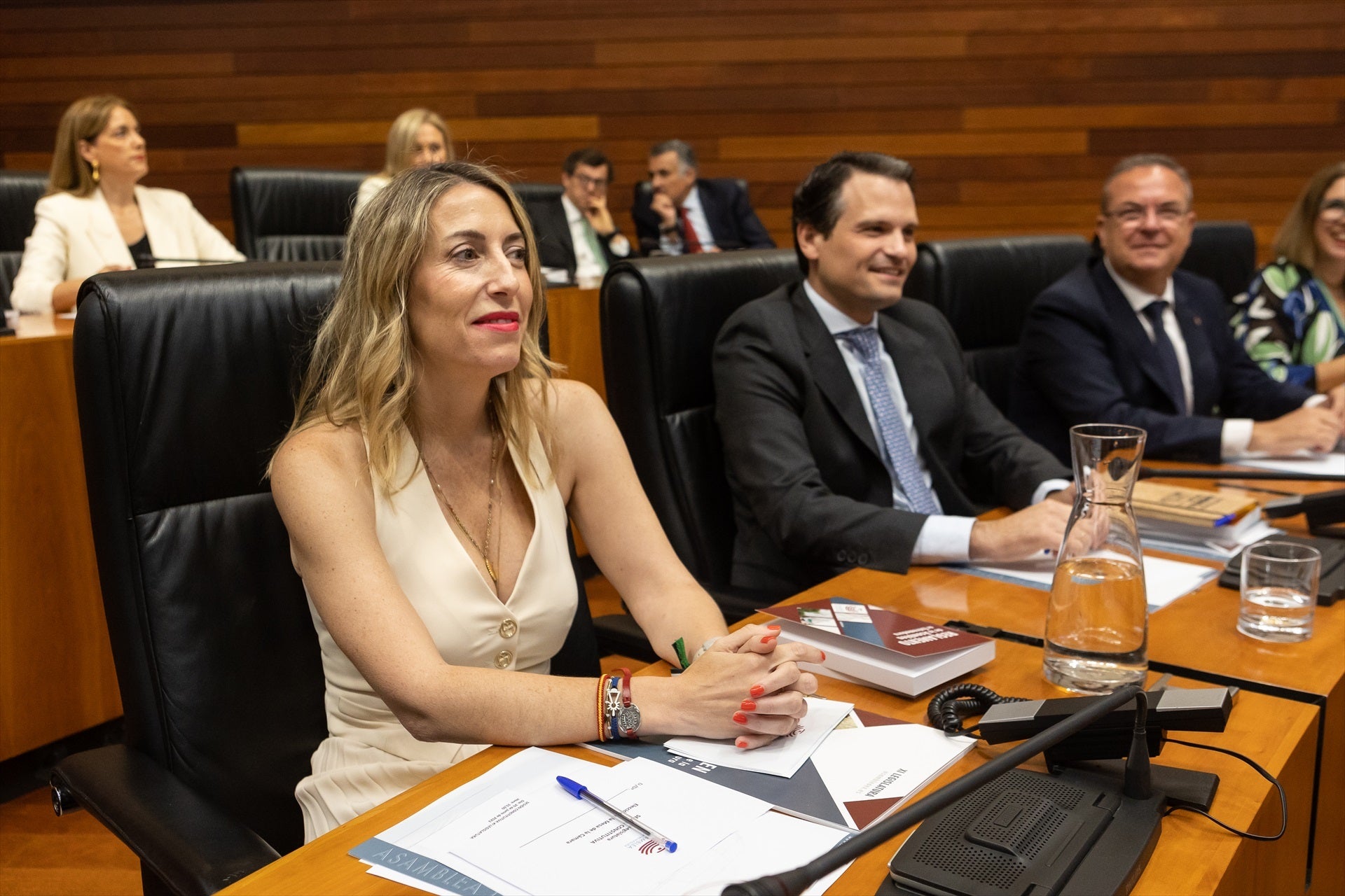 María Guardiola descarta "absolutamente" gobernar con Vox y asegura que no se abstendrá para que gobierne Vara María Guardiola descarta "absolutamente" gobernar con Vox y asegura que no se abstendrá para que gobierne Vara