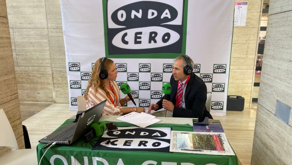 Programa especial Más de Uno Huelva desde el 8 Congreso de los frutos rojos