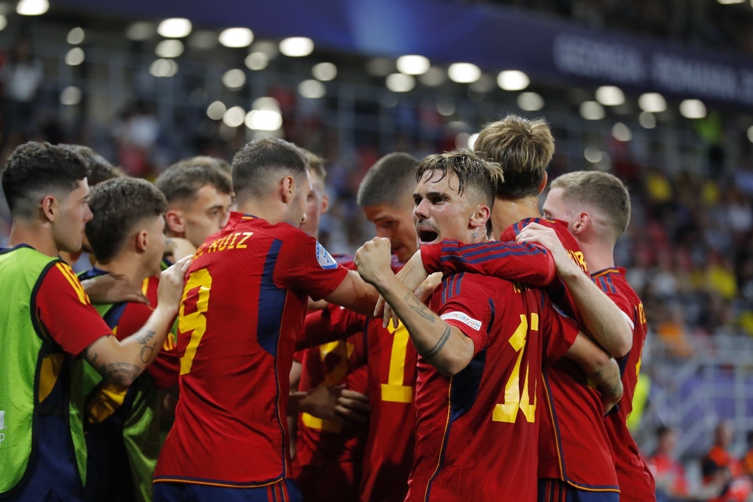 La selección española sub-21 se estrena con victoria clara ante Rumanía La selección española sub-21 se estrena con victoria clara ante Rumanía