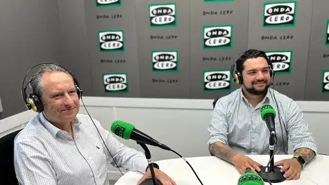 Javier Luri y Óscar Palma, director y chef del hotel Insside by Meliá Costablanca. Javier Luri y Óscar Palma, director y chef del hotel Insside by Meliá Costablanca.