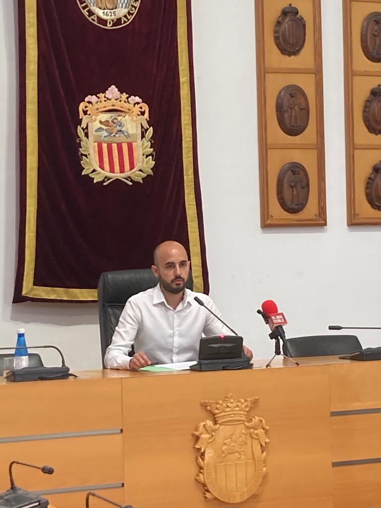 El alcalde de Algemesí estalla, "estamos hasta los ¨mismísimos¨ de los tipejos que solo se dedican a delinquir sin que la justicia los encierre" episode artwork