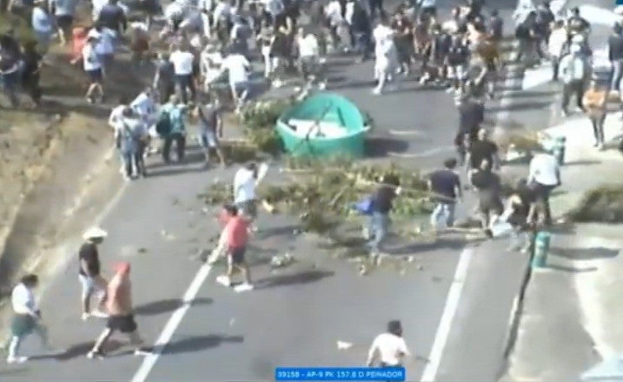 Los trabajadores del metal recrudecen sus protestas en Vigo Los trabajadores del metal recrudecen sus protestas en Vigo