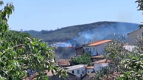 Declarado un incendio en Torre de Don Miguel Sesmero Declarado un incendio en Torre de Don Miguel Sesmero