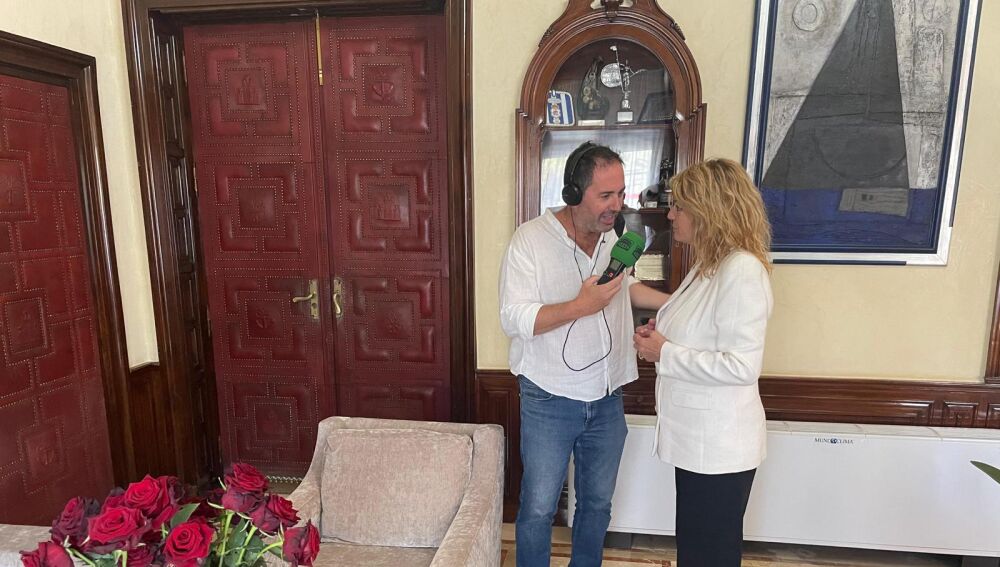 En Más de Uno Huelva nos colamos en el despacho de la Alcaldesa de Huelva Pilar Miranda