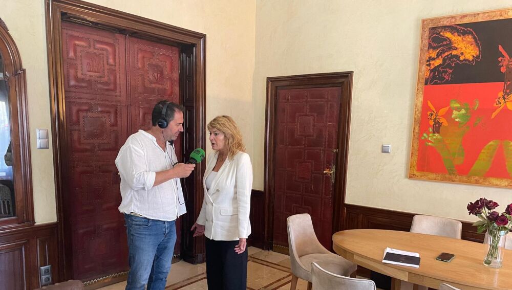 En Más de Uno Huelva nos colamos en el despacho de la Alcaldesa de Huelva Pilar Miranda