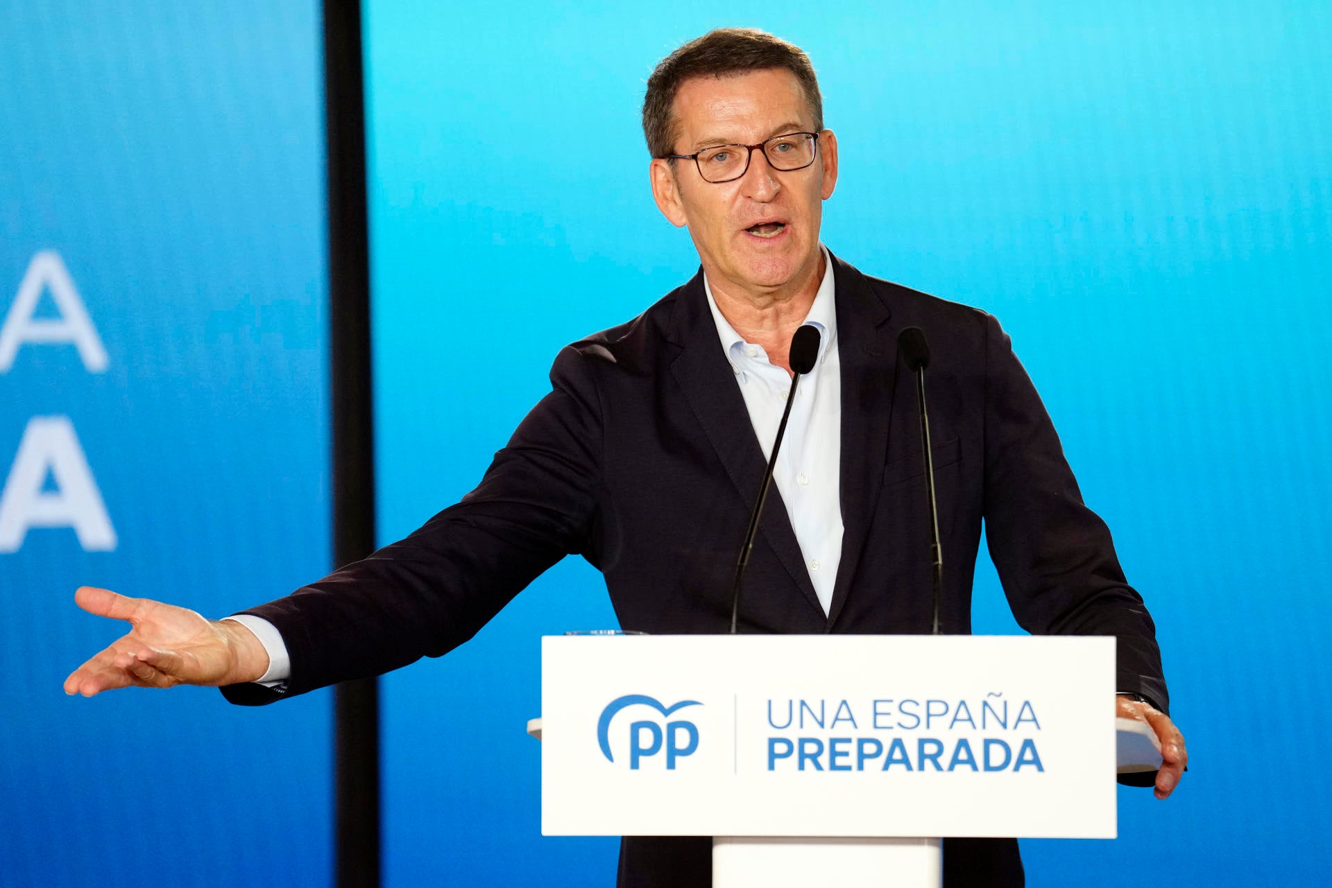 Alberto Núñez Feijóo rebajará el IRPF a quienes ganen menos de 40.000 euros si gobierna Alberto Núñez Feijóo rebajará el IRPF a quienes ganen menos de 40.000 euros si gobierna