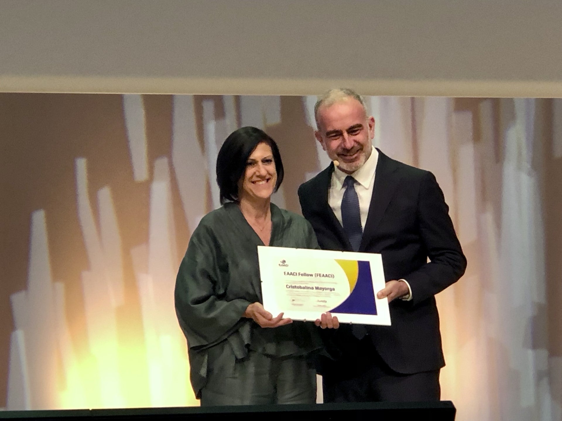 La bióloga Lina Mayorga distinguida por Academia Europea de Alergia e Inmunología Clínica La bióloga Lina Mayorga distinguida por Academia Europea de Alergia e Inmunología Clínica