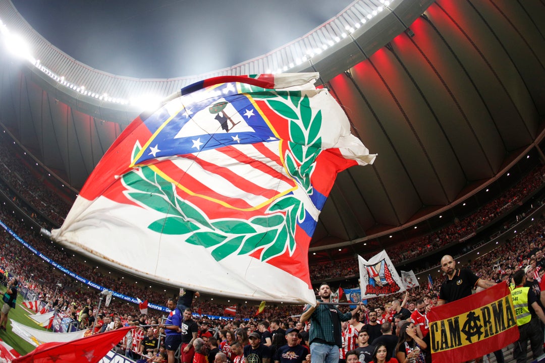 El Atlético de Madrid someterá a votación volver al escudo anterior El Atlético de Madrid someterá a votación volver al escudo anterior