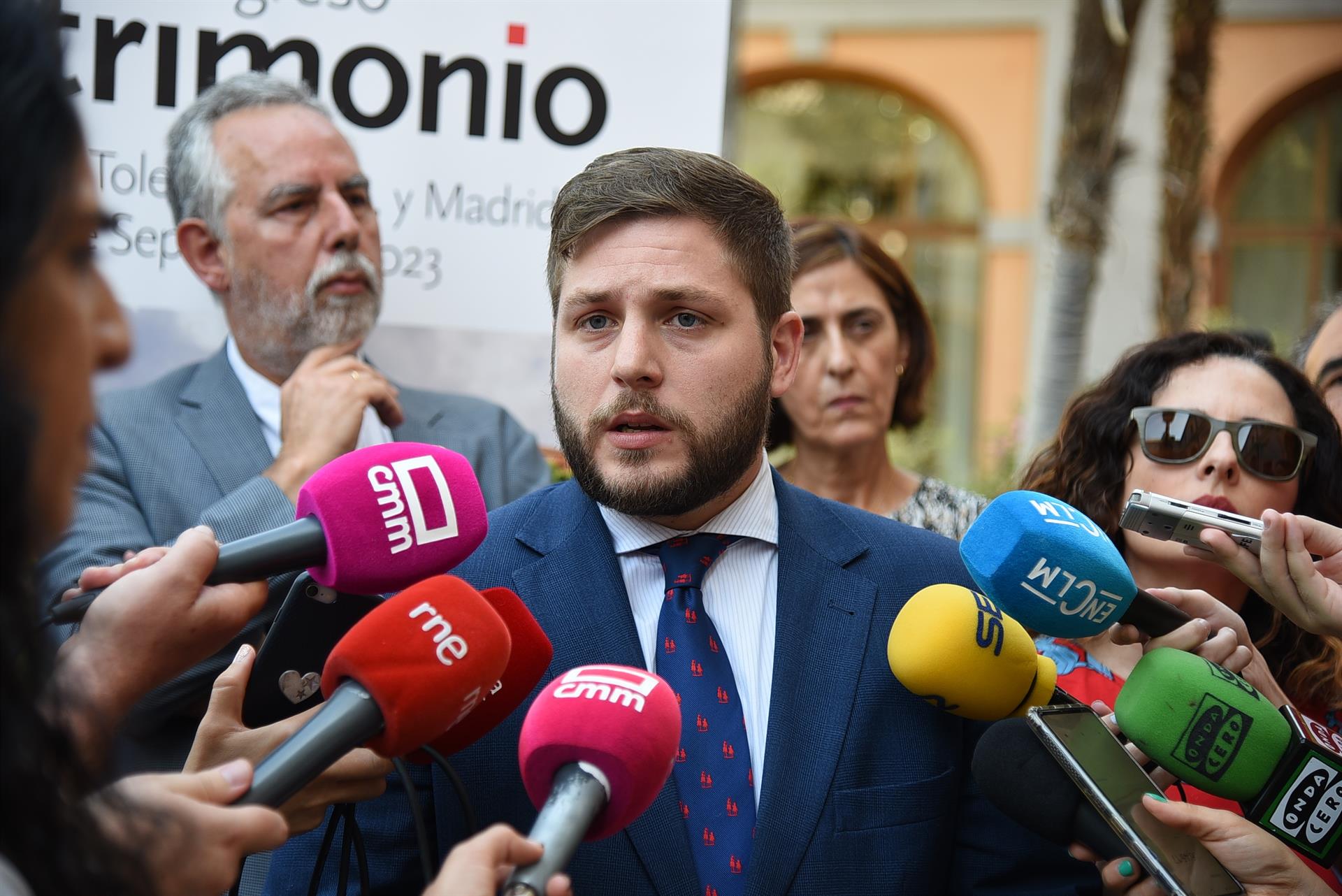 Hernando, sobre los retrasos de los Avant de Ciudad Real: "Me gustaría no pedir dimisiones, pero mi paciencia se agota" Hernando, sobre los retrasos de los Avant de Ciudad Real: "Me gustaría no pedir dimisiones, pero mi paciencia se agota"