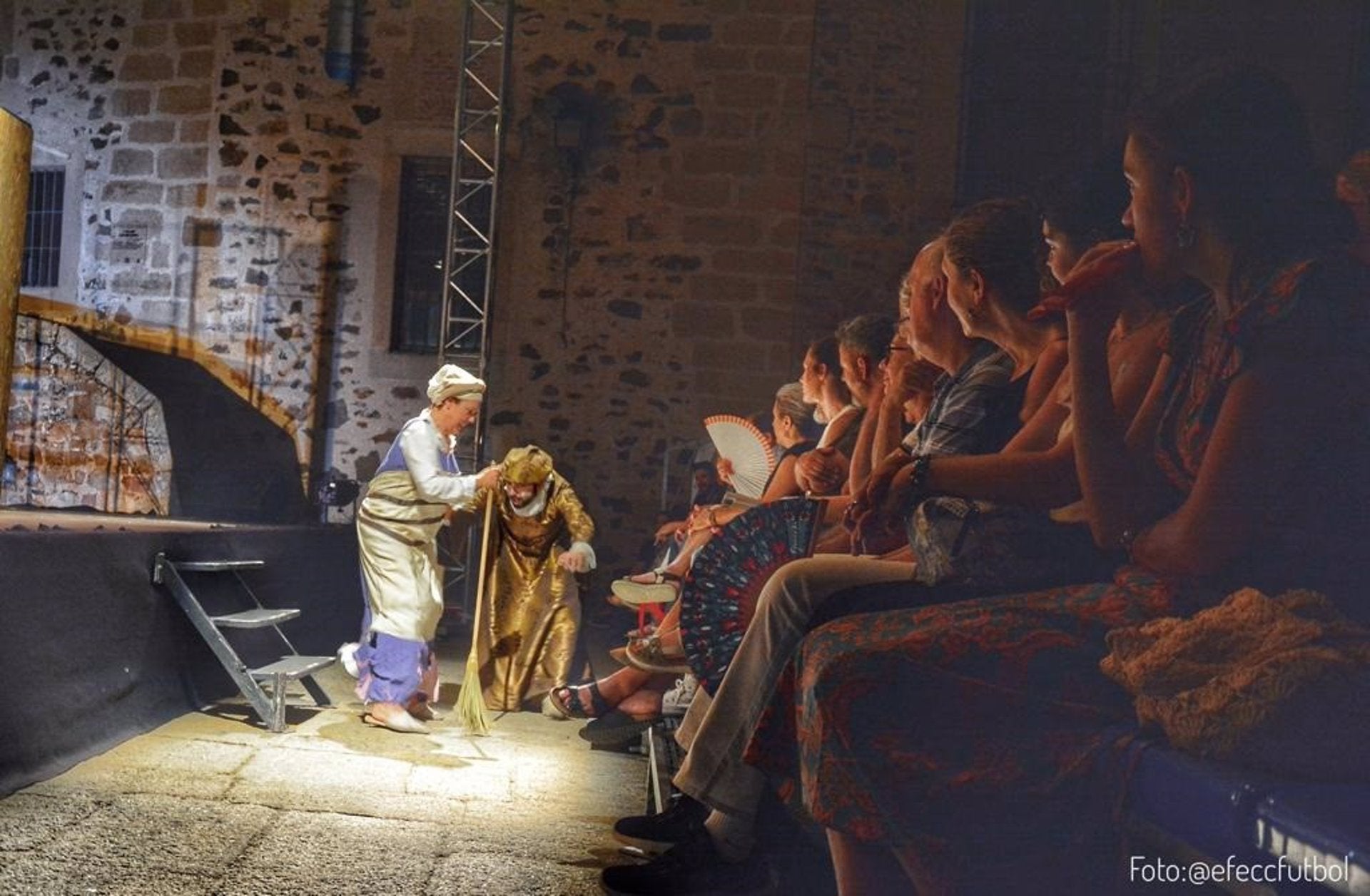 El Festival de Teatro Clásico de Cáceres baja el telón con más de 12.000 participantes en sus actividades El Festival de Teatro Clásico de Cáceres baja el telón con más de 12.000 participantes en sus actividades