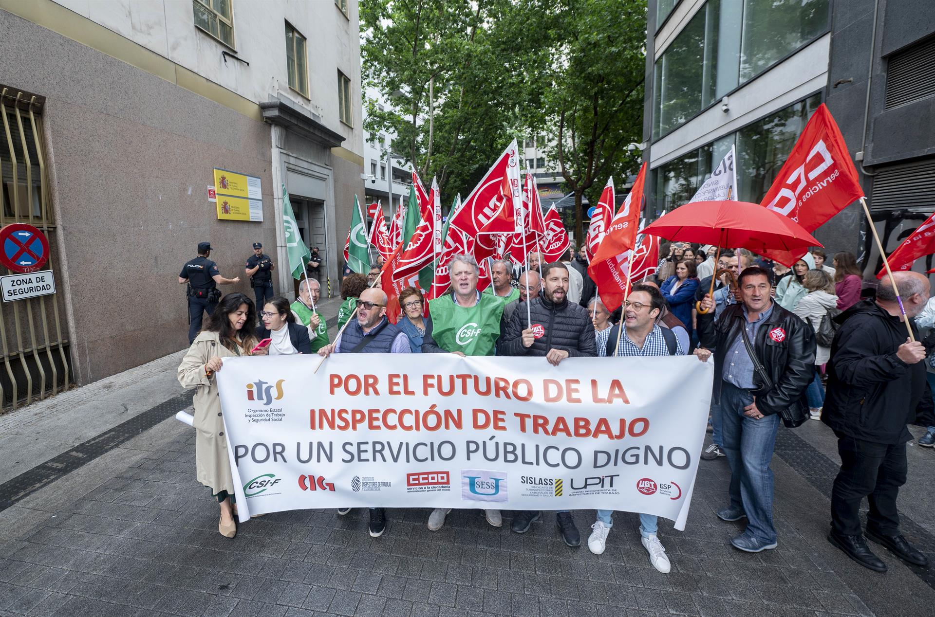 Los inspectores de trabajo secundan la primera jornada de huelga Los inspectores de trabajo secundan la primera jornada de huelga