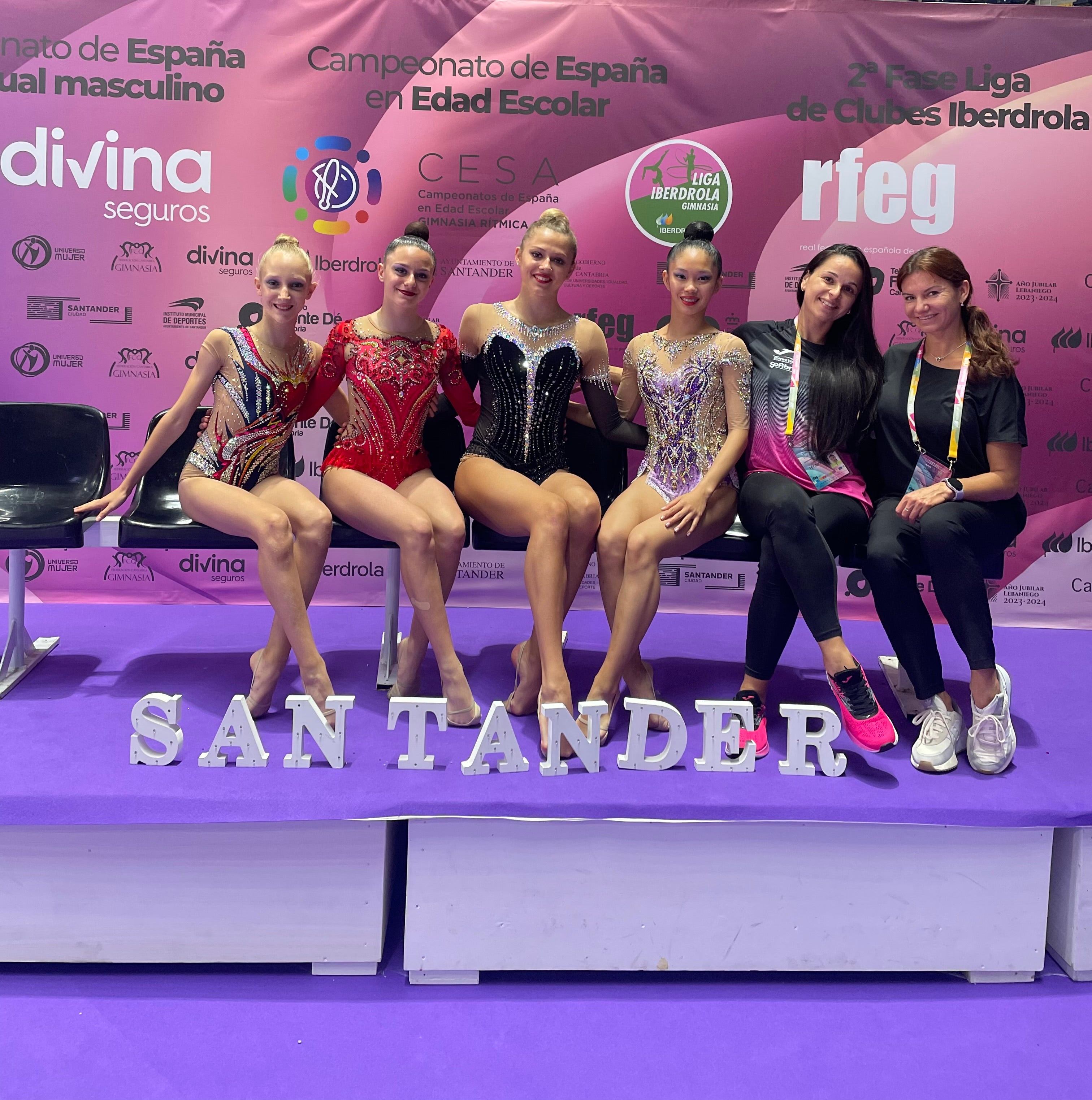 Brillante actuación del Club de Gimnasia Rítmica 'Jennifer Colino' de Torrevieja en Santander Brillante actuación del Club de Gimnasia Rítmica 'Jennifer Colino' de Torrevieja en Santander
