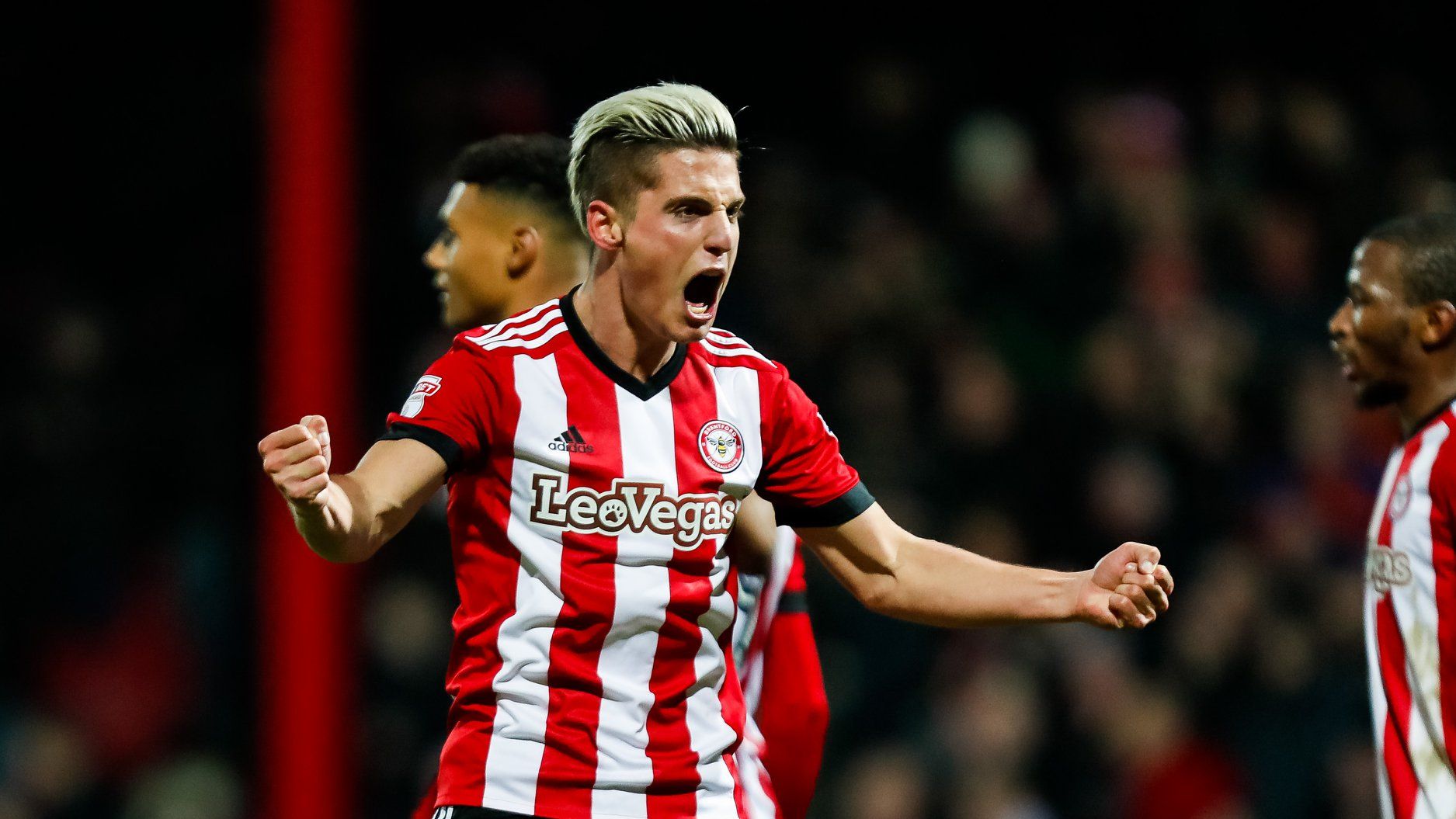 La venta de Racic, ya oficial, convertirá a Canós en valencianista La venta de Racic, ya oficial, convertirá a Canós en valencianista