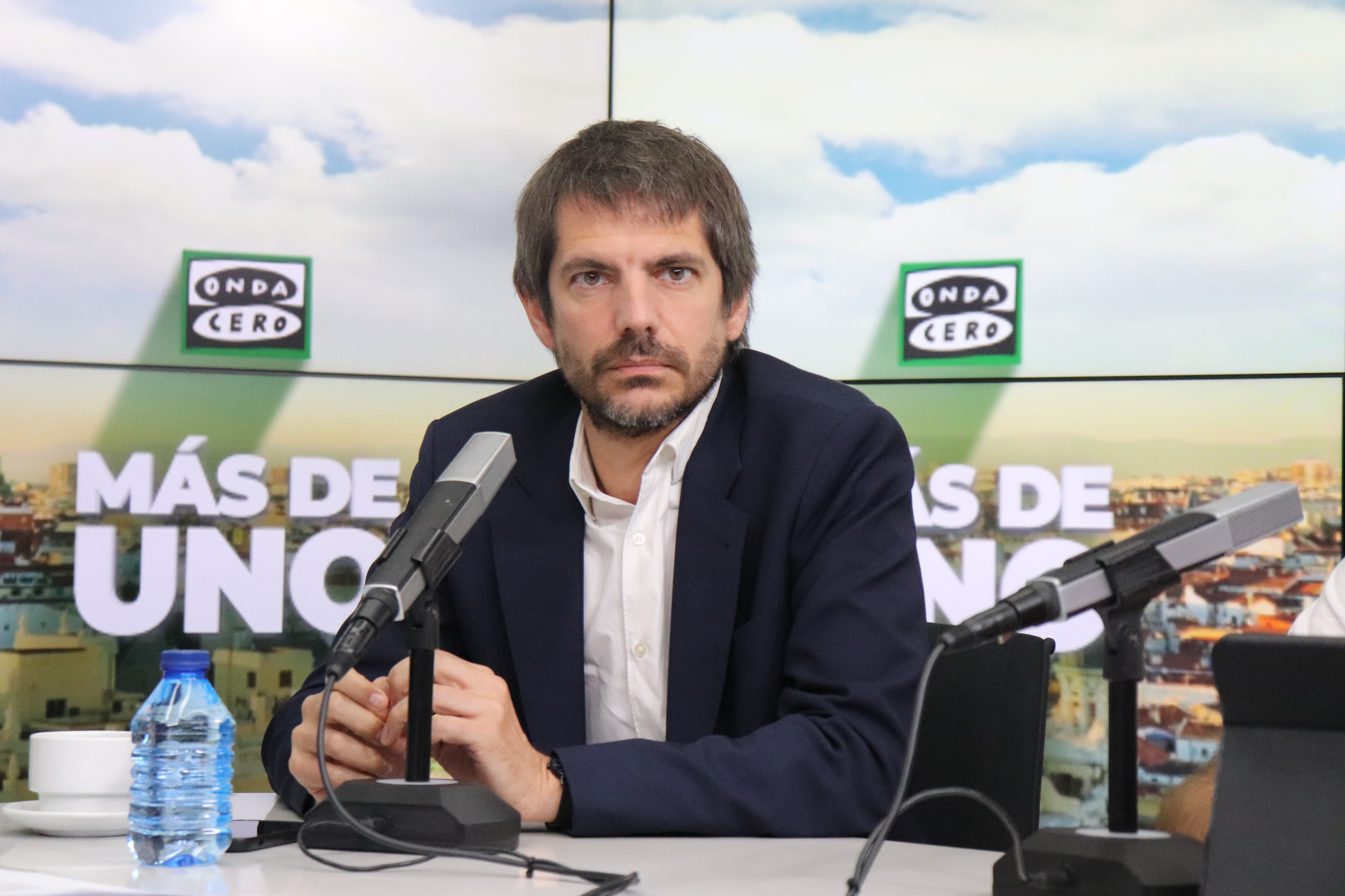 El portavoz de Sumar admite que "se podrían haber hecho mejor las cosas" con la ley del 'sólo sí es sí' El portavoz de Sumar admite que "se podrían haber hecho mejor las cosas" con la ley del 'sólo sí es sí'