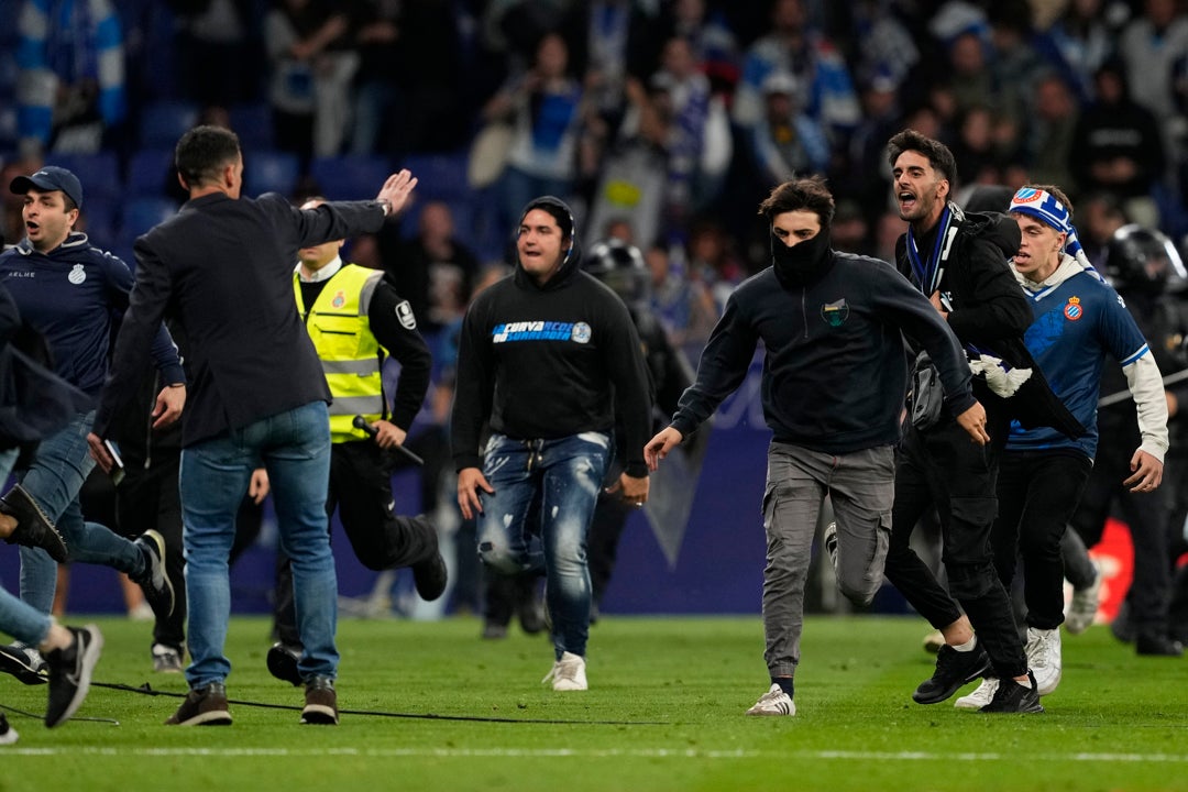 Competición cierra dos partidos el campo del Espanyol Competición cierra dos partidos el campo del Espanyol