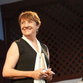 Blanca Portillo con el Premio Corral de Comedias