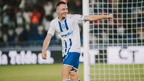 Borja Garcés con el Tenerife Borja Garcés con el Tenerife