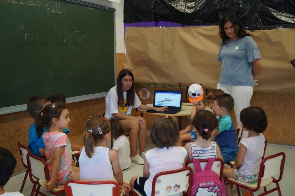 Orihuela tendrá escuelas de verano solo en agosto por el retraso en el inicio del procedimiento de contratación Orihuela tendrá escuelas de verano solo en agosto por el retraso en el inicio del procedimiento de contratación
