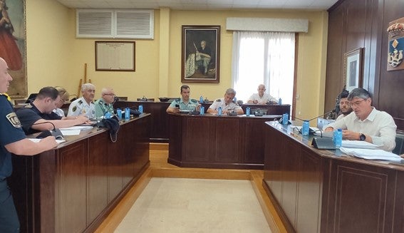 La Seguridad de Moros i Cristians en la Vila Joiosa se reforzará con 200 efectivos La Seguridad de Moros i Cristians en la Vila Joiosa se reforzará con 200 efectivos