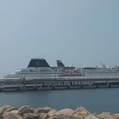 El Ciudad de Granada se presenta renovado para "ofrecer la mejor oferta posible para el transporte marítimo balear" El Ciudad de Granada se presenta renovado para "ofrecer la mejor oferta posible para el transporte marítimo balear"
