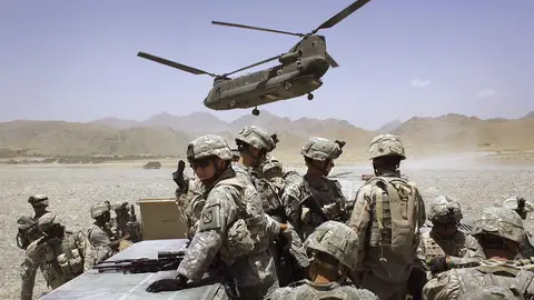 Militares americanos en una operación contra los talibanes Militares americanos en una operación contra los talibanes