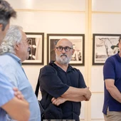 El Festival de Cine de L'Alfàs acoge la exposición de fotografías de Javier Cámara El Festival de Cine de L'Alfàs acoge la exposición de fotografías de Javier Cámara