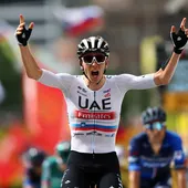 Adam Yates, primer líder del Tour de Francia Adam Yates, primer líder del Tour de Francia