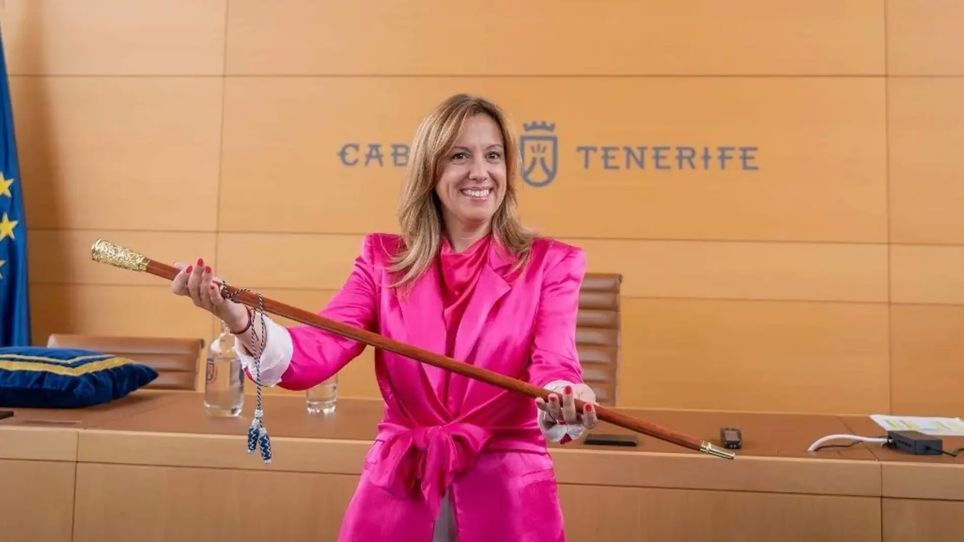 Rosa Dávila toma posesión como Presidenta del Cabildo de Tenerife