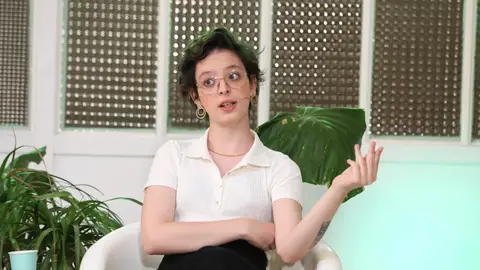 La escritora Elizabeth Duval será portavoz de Sumar de feminismo y derechos LGTBI La escritora Elizabeth Duval será portavoz de Sumar de feminismo y derechos LGTBI