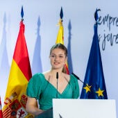  La princesa Leonor pronuncia unas palabras este miércoles durante la ceremonia de entrega de los premios de la Fundación Princesa de Girona.