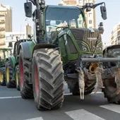 Imagen de archivo de tractorada Imagen de archivo de tractorada
