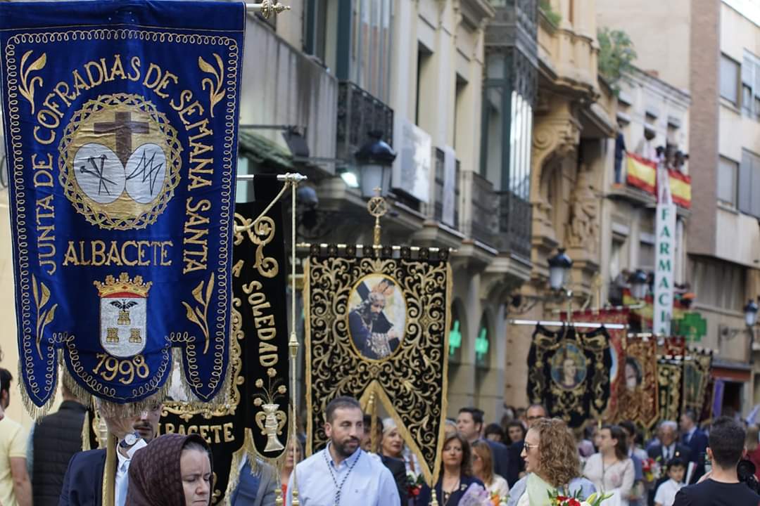 La Junta de Cofradías presenta a la Junta Rectora que trabajará para engrander la Semana Santa La Junta de Cofradías presenta a la Junta Rectora que trabajará para engrander la Semana Santa
