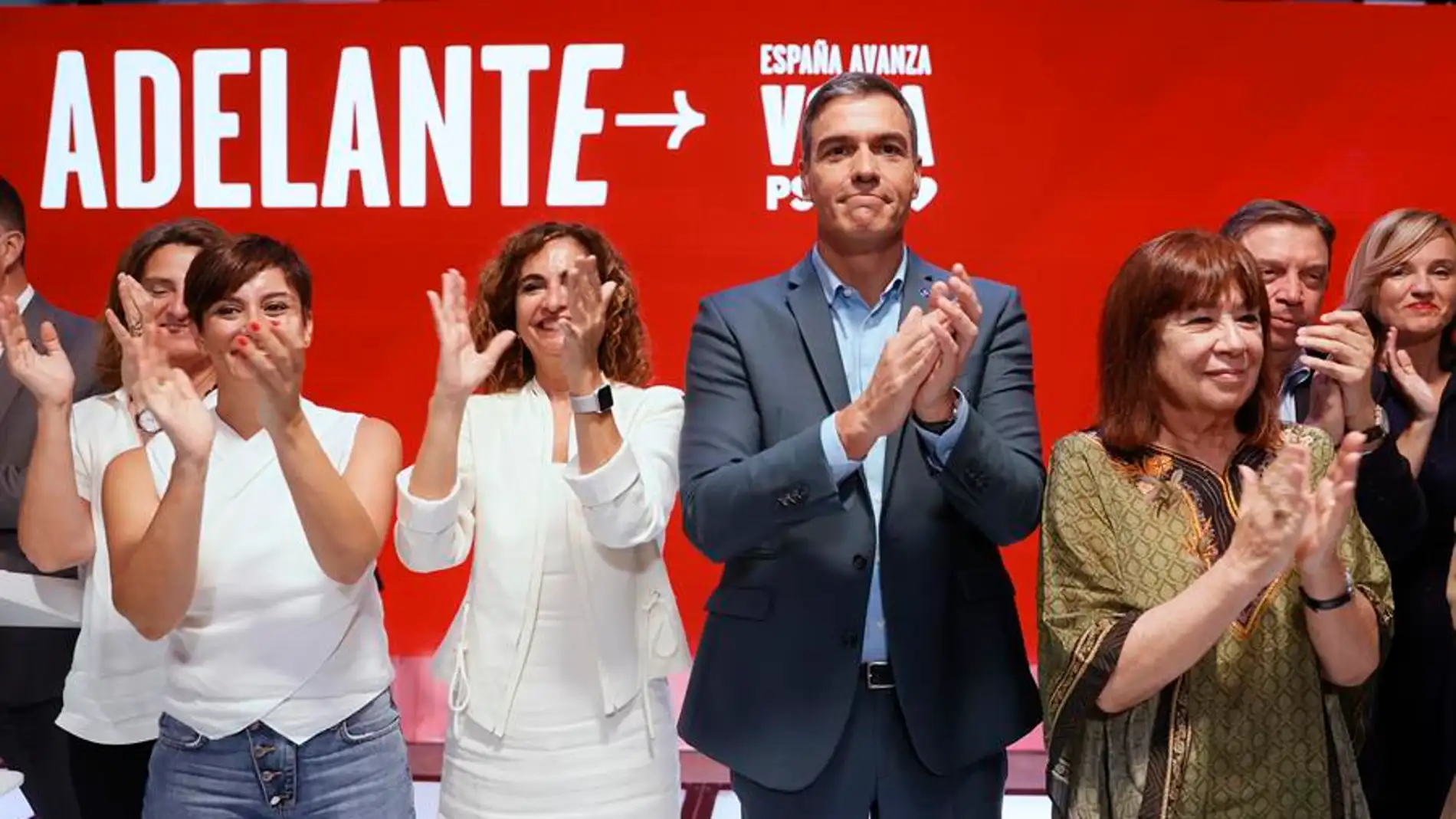 El PSOE se atribuye en su programa el logro del "fin a los grandes desafíos independentistas"