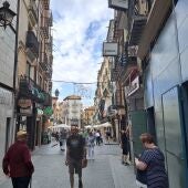 Las calles del centro de Teruel ya están preparadas para celebrar una nueva Vaquilla.
