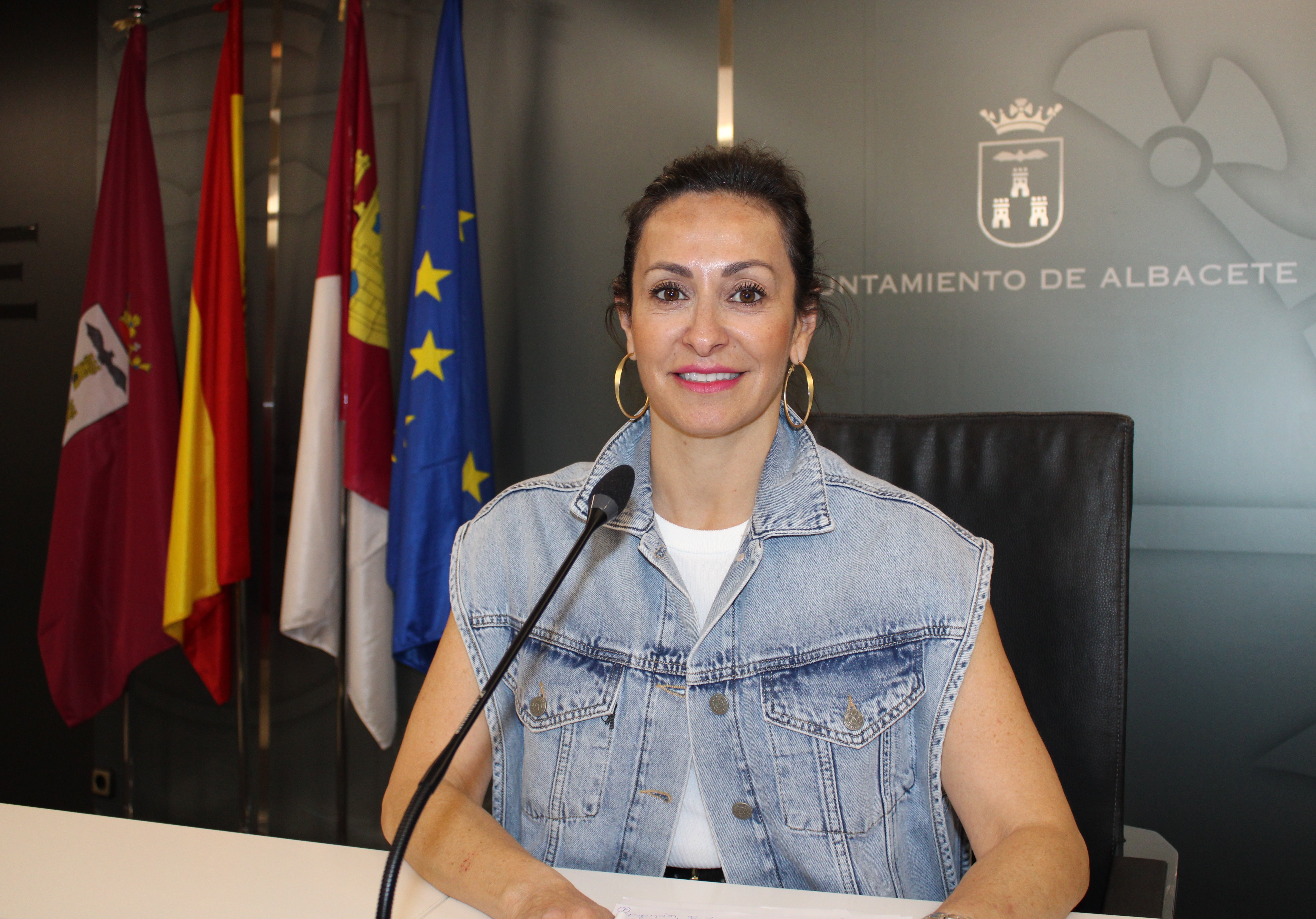 El Ayuntamiento adapta los horarios de los trabajadores de servicios municipales ante la ola de calor El Ayuntamiento adapta los horarios de los trabajadores de servicios municipales ante la ola de calor