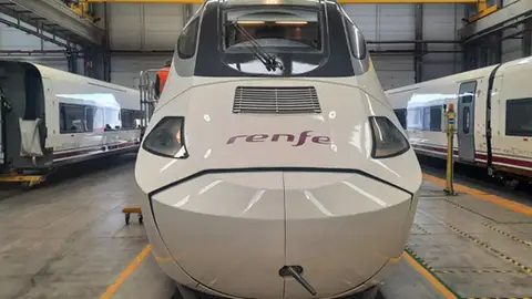 Tren Alvia de Renfe Tren Alvia de Renfe