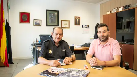 Policía y Ayto. de Mérida se reúnen Policía y Ayto. de Mérida se reúnen