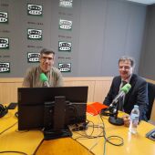 Enric Ordeix, degà d'EAE Business School Barcelona, als estudis d'Onda Cero Barcelona