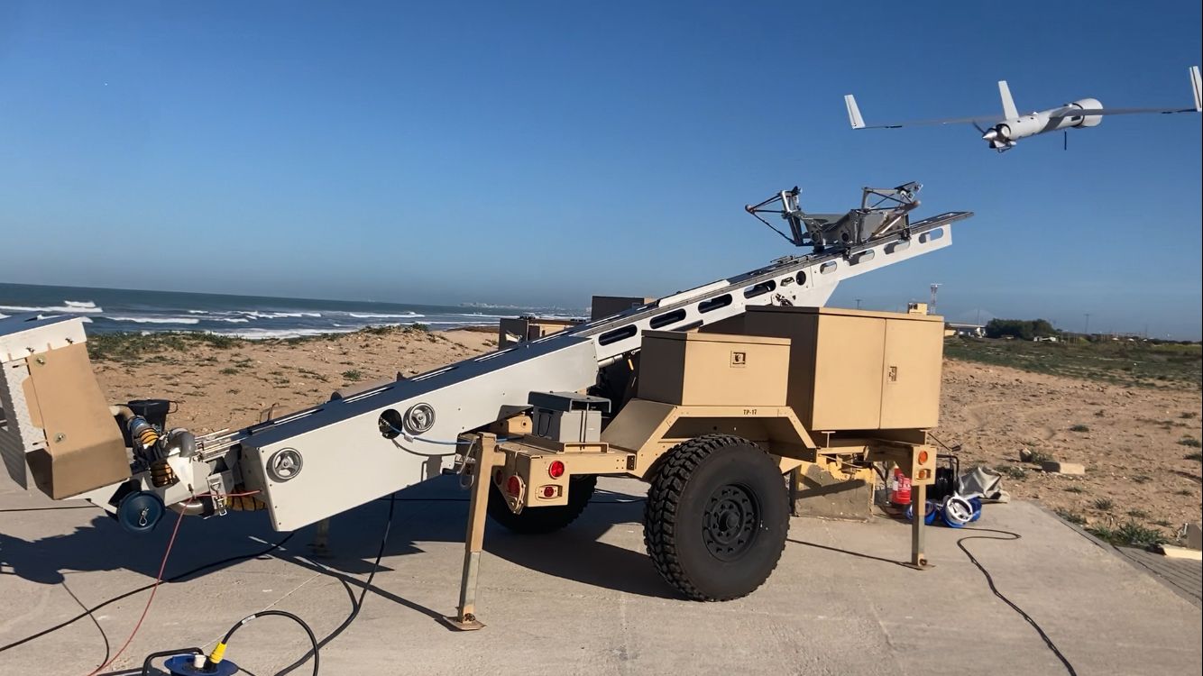 Drones en la Armada: "Las aeronaves no tripuladas nos dan una ventaja táctica muy grande" Drones en la Armada: "Las aeronaves no tripuladas nos dan una ventaja táctica muy grande"