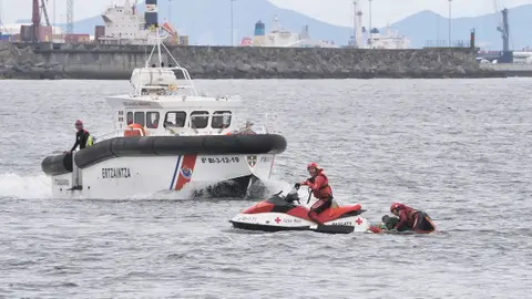 Rescate playa Ereaga Rescate playa Ereaga
