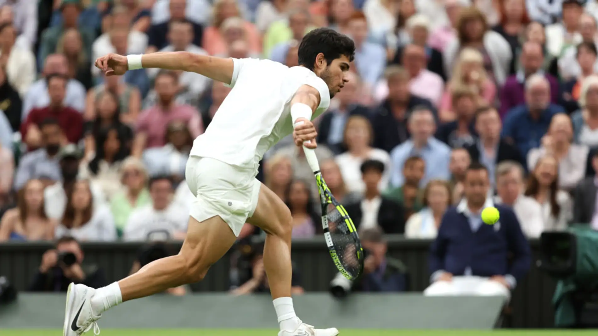 Carlos Alcaraz durante las semifinales de Wimbledon 2023
