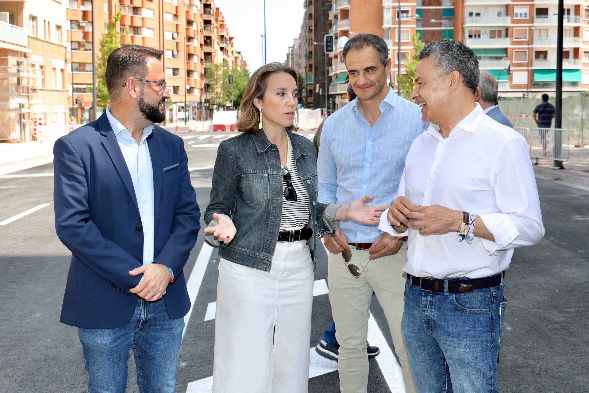 Gamarra pide concentrar el voto en el PP para que "cambie el Gobierno de España" Gamarra pide concentrar el voto en el PP para que "cambie el Gobierno de España"