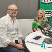 Juan Andrés Rejón con la alcladesa Marifrán Carazo en Más de uno Granada