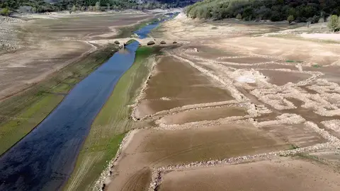 Asaja denuncia que el Gobierno de España ha excluido a Palencia de inversiones urgentes por la sequía .
