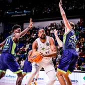 Will Thomas también se queda en Unicaja Will Thomas también se queda en Unicaja