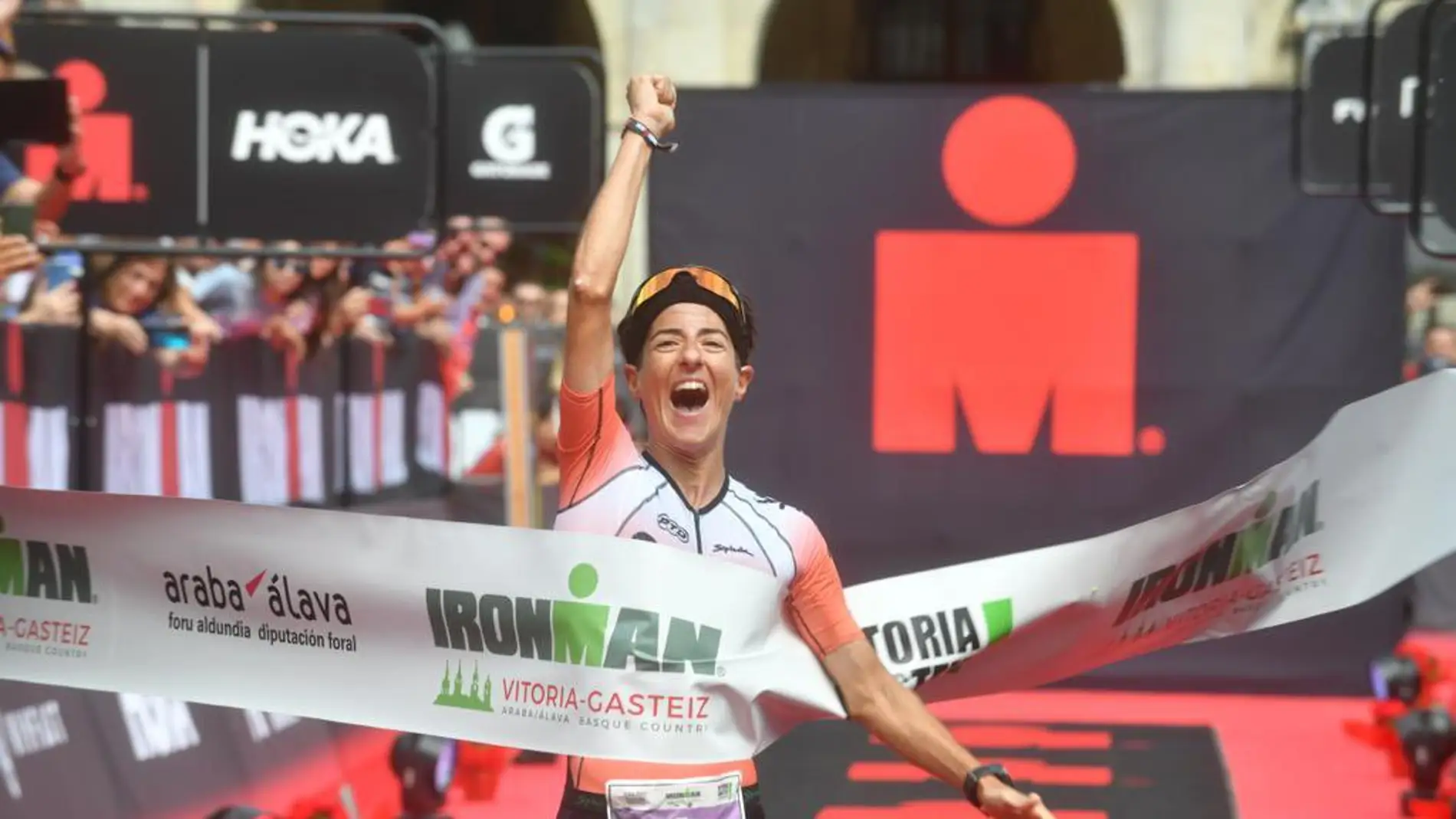 La bizkaína Gurutze Frades vencedora en el Ironman de Vitoria
